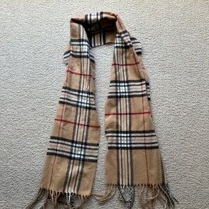Cashmink by V FRAAS Beige and Red Plaid Scarf Made in Germany 100% Acrylic